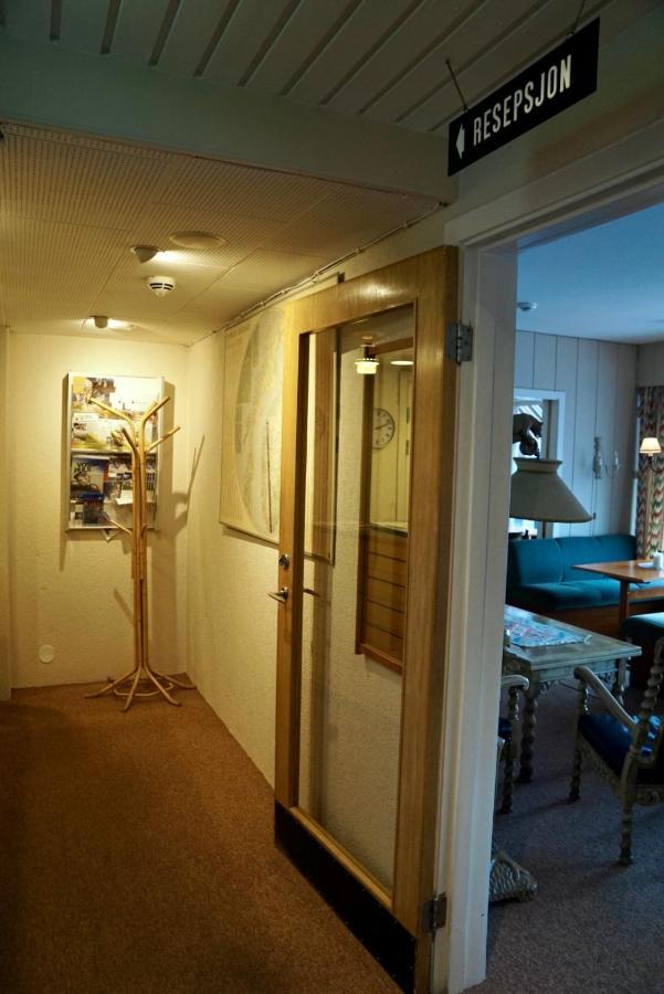 Ro Hotel Гейло Екстериор снимка